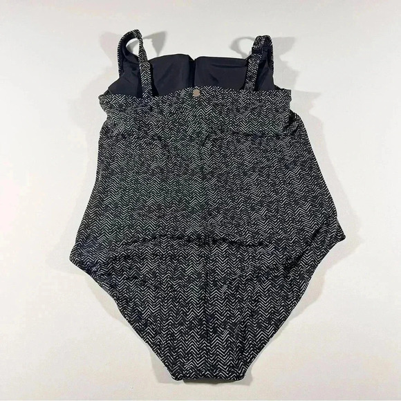 Artesands Zig Zag Black Botticelli One Piece - Picture 5 of 13